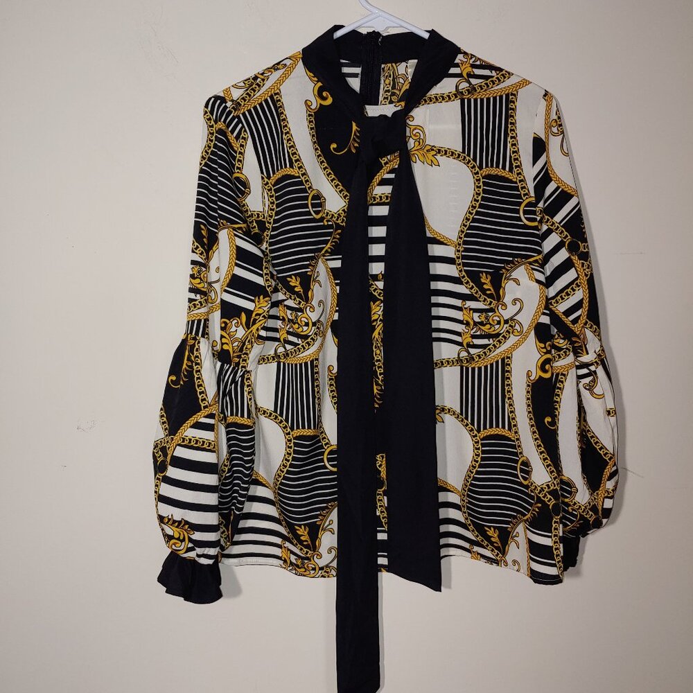 True Destiny Black White Bishop Ruffled Cuff Sleeves Blouse Size L